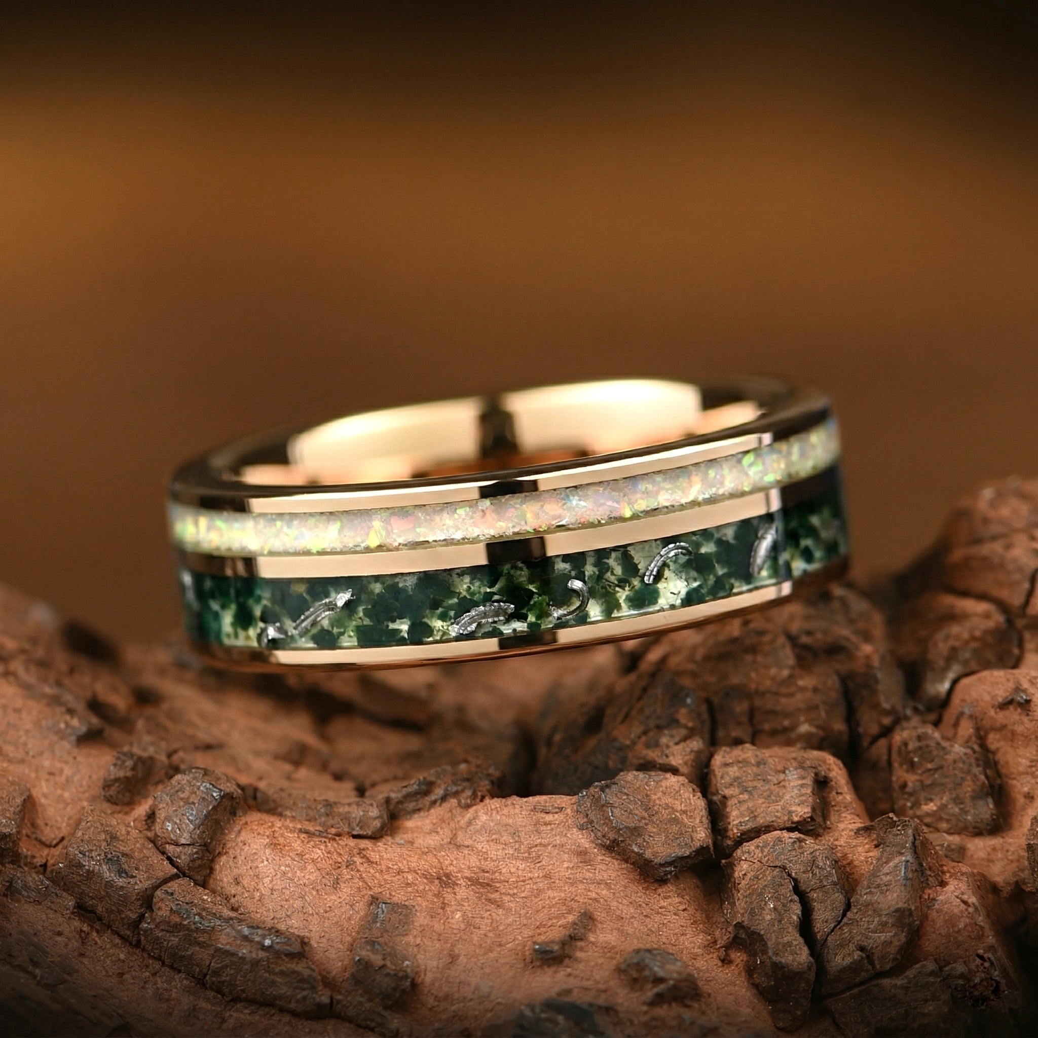 Couple Rings Rose Gold Wedding Set with Moss Agate Detail View