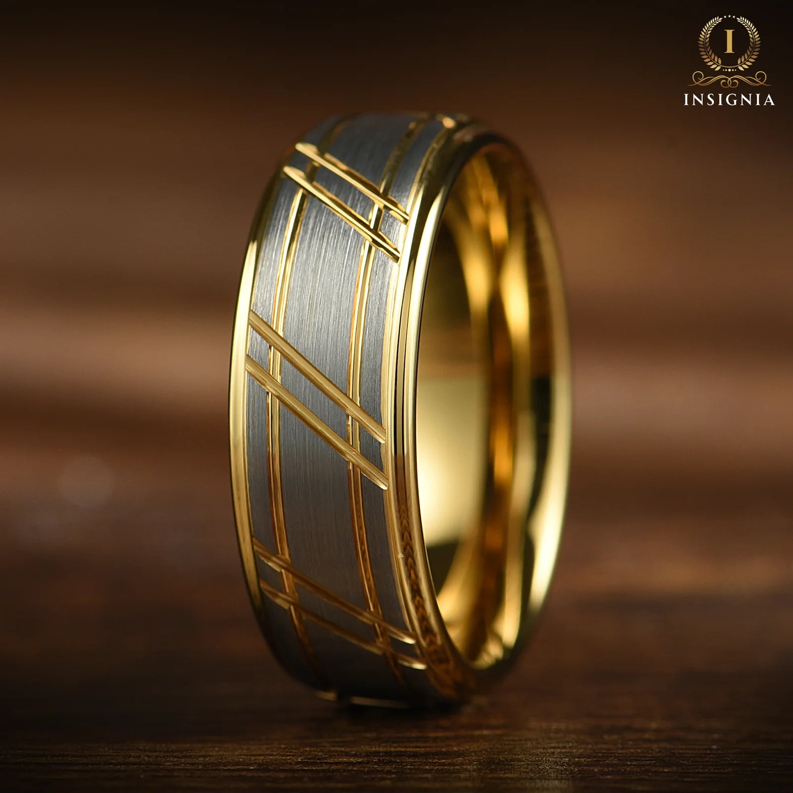 Set of wedding rings gold and silver finish with opal detail