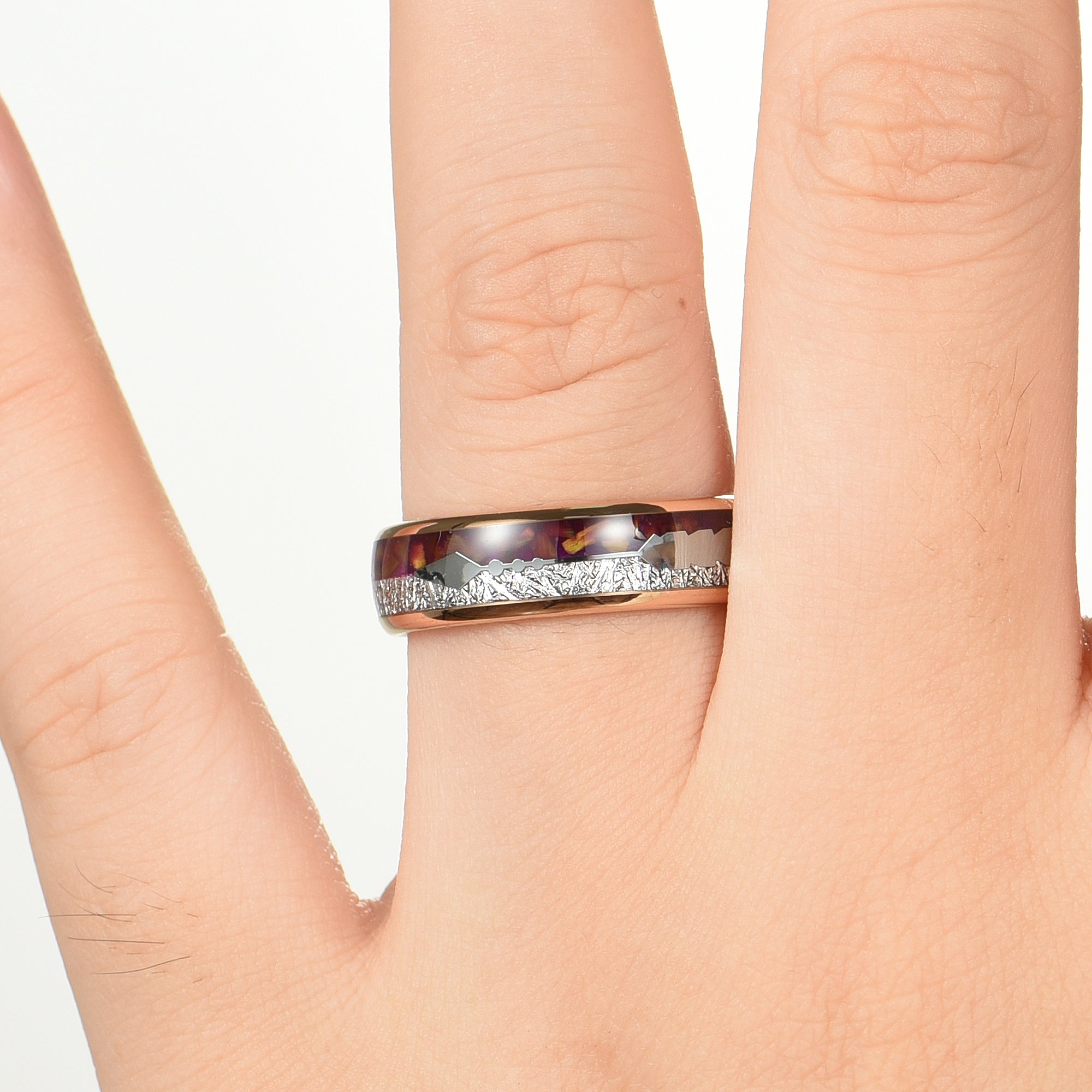 Women’s Wedding Rings Rose Gold Hand View